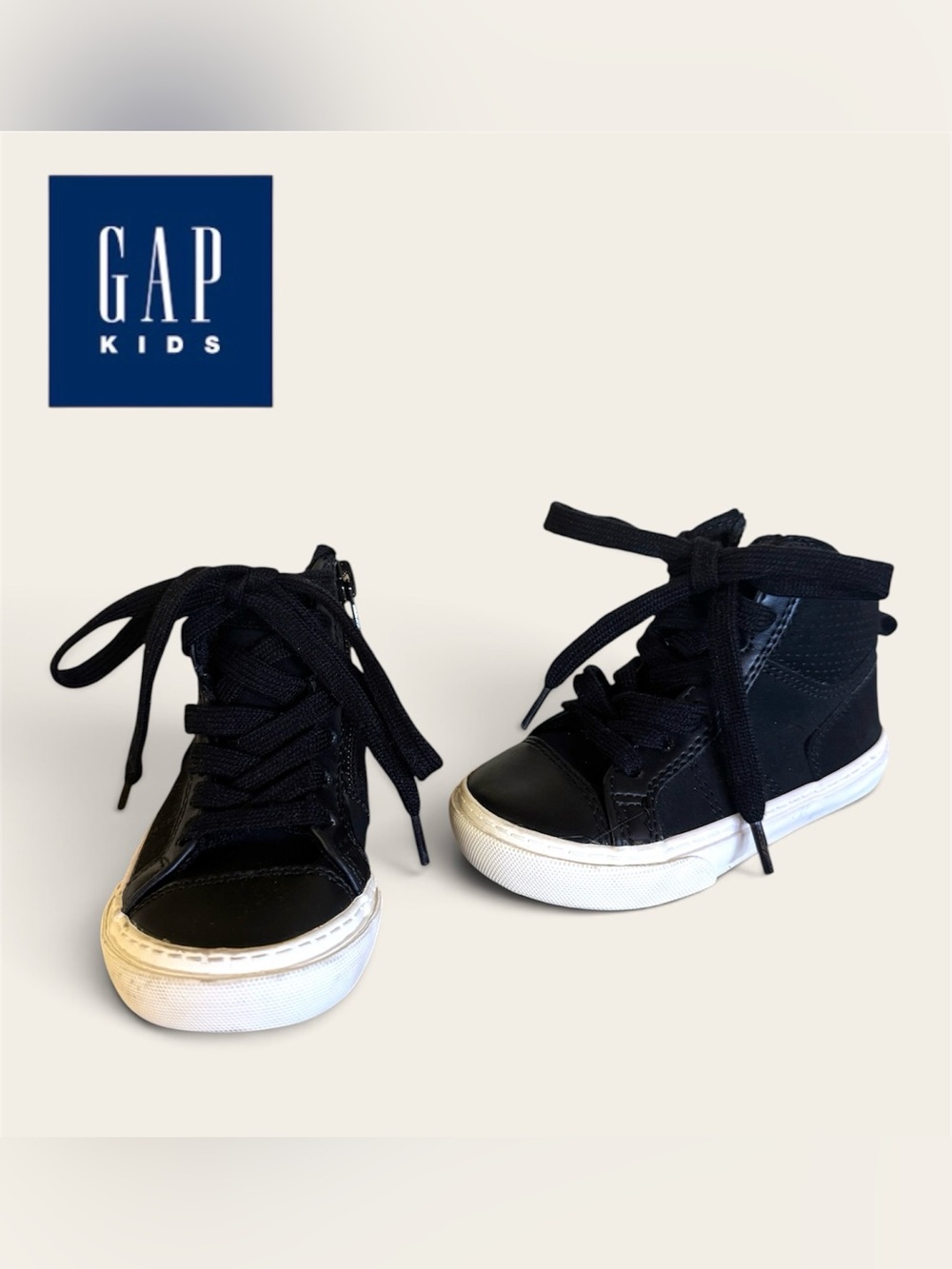🛍️SALE🛍️ GAP Kids Black High-Top Sneakers